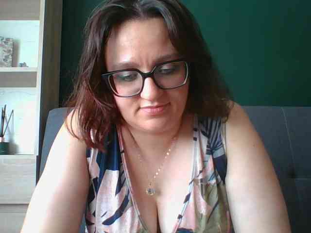 Model: sensualParis