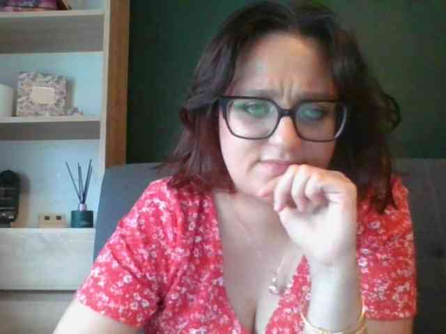 sensualParis webcam