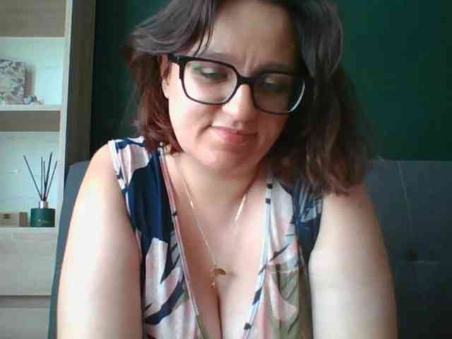 sensualParis webcam
