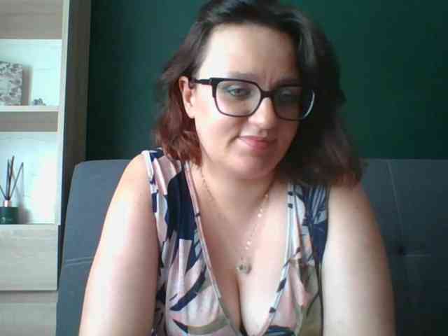sensualParis webcam