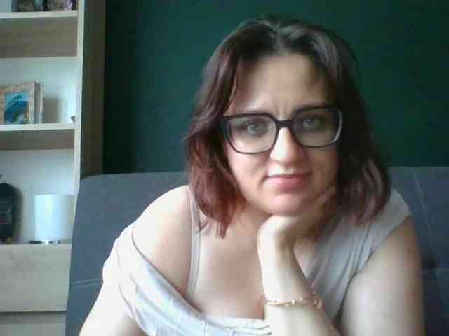 sensualParis webcam