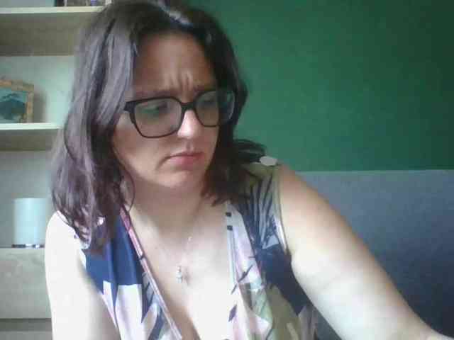 sensualParis webcam