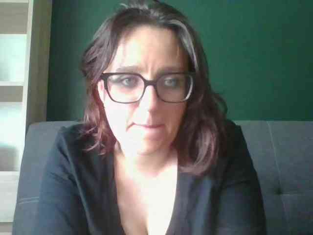 sensualParis webcam