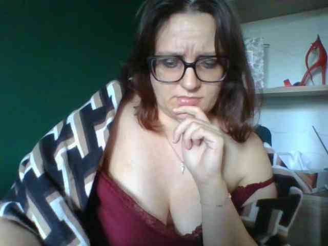 sensualParis webcam