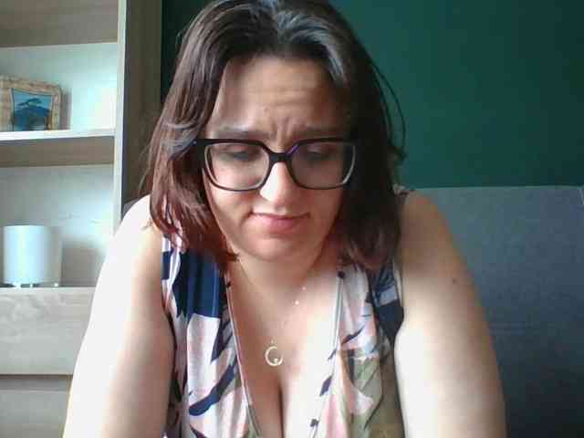sensualParis webcam