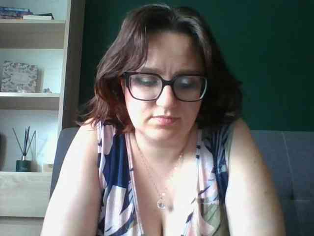sensualParis webcam