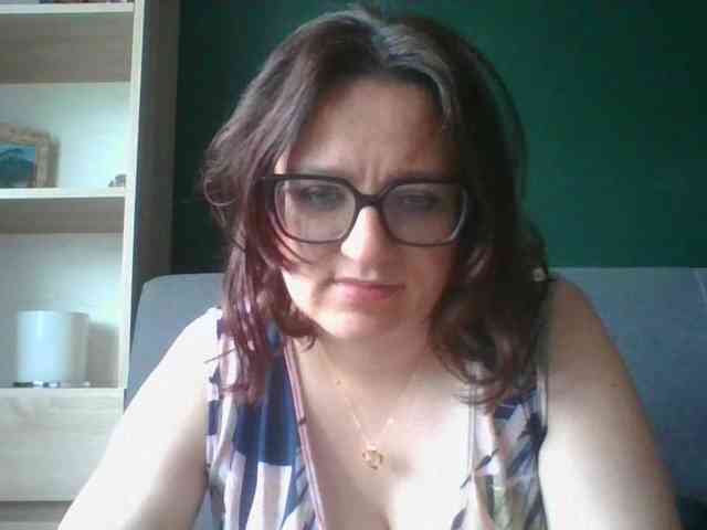 sensualParis webcam