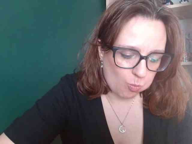 Model: sensualParis