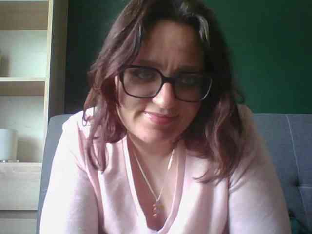 sensualParis webcam