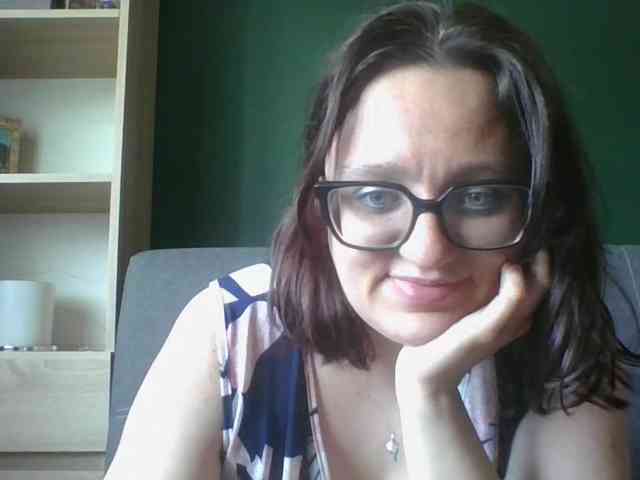 sensualParis webcam