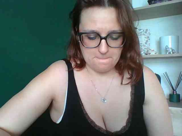 sensualParis webcam