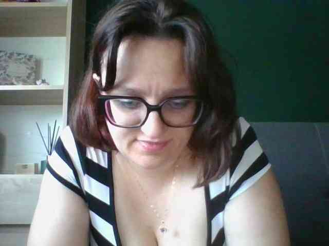 sensualParis webcam