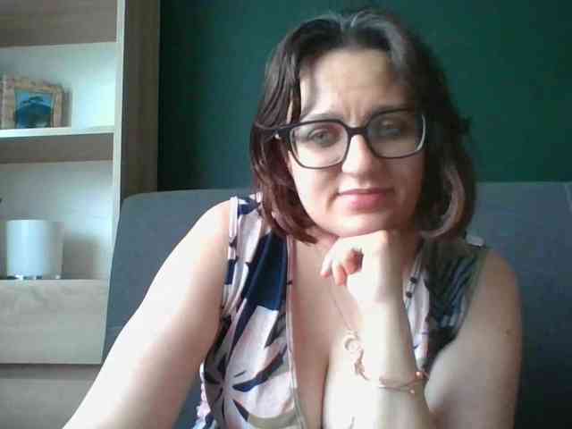sensualParis webcam