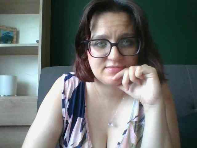sensualParis webcam