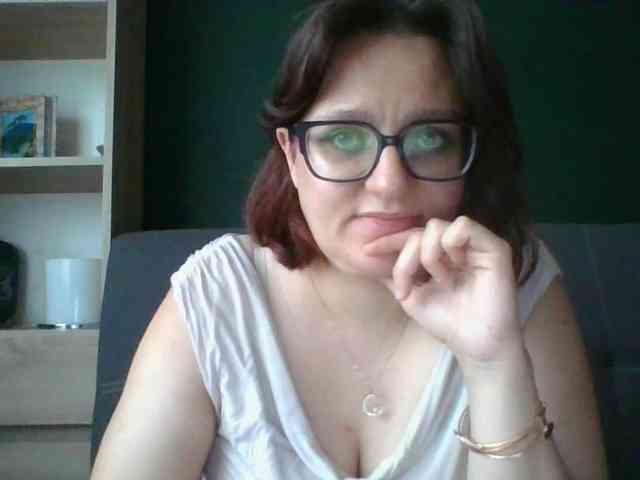sensualParis webcam