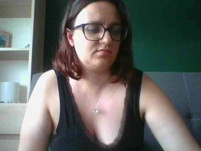 sensualParis webcam