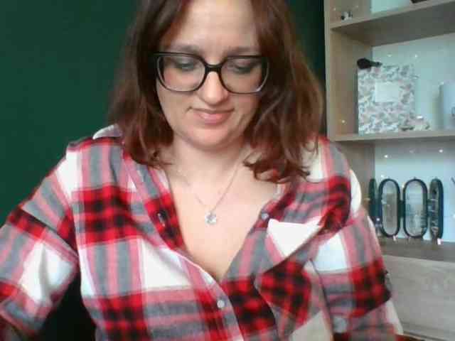 sensualParis webcam