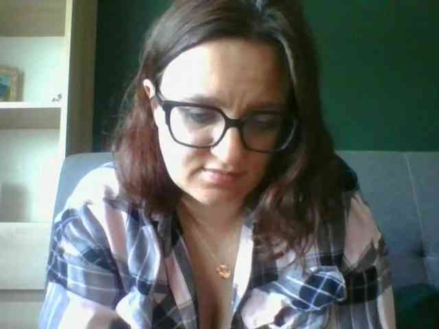 sensualParis webcam