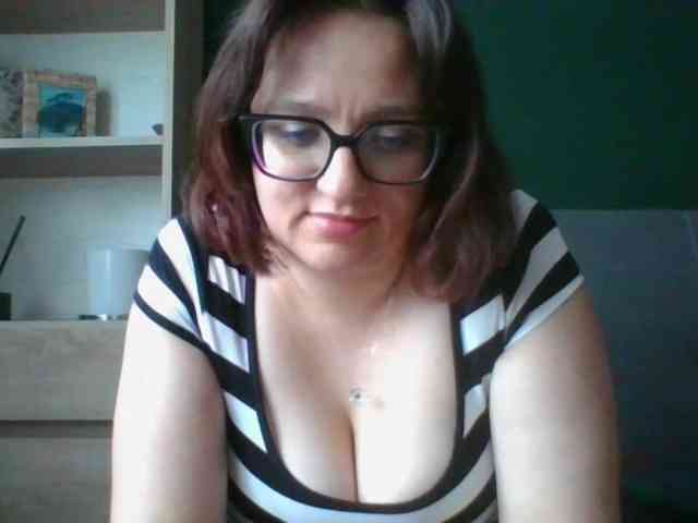 sensualParis webcam