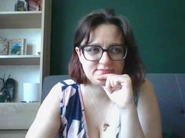 Model: sensualParis