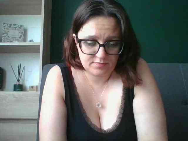 sensualParis webcam
