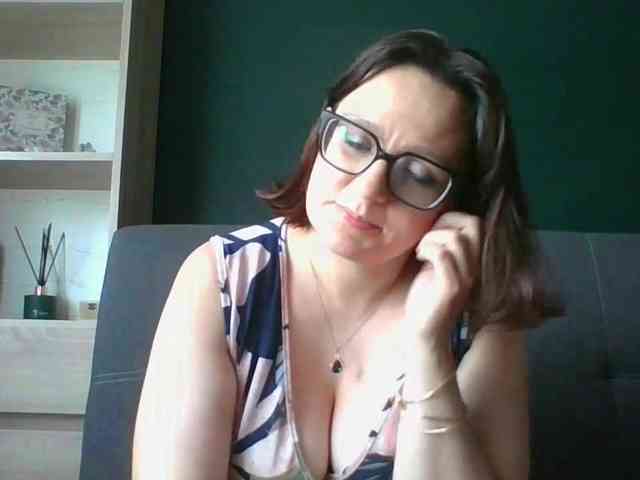 Model: sensualParis