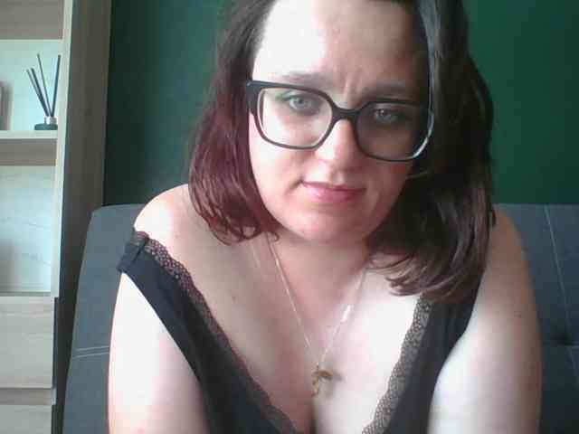 sensualParis webcam