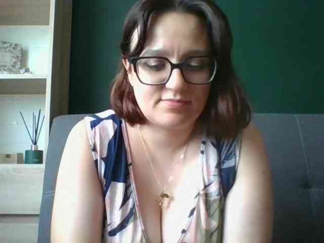 sensualParis webcam