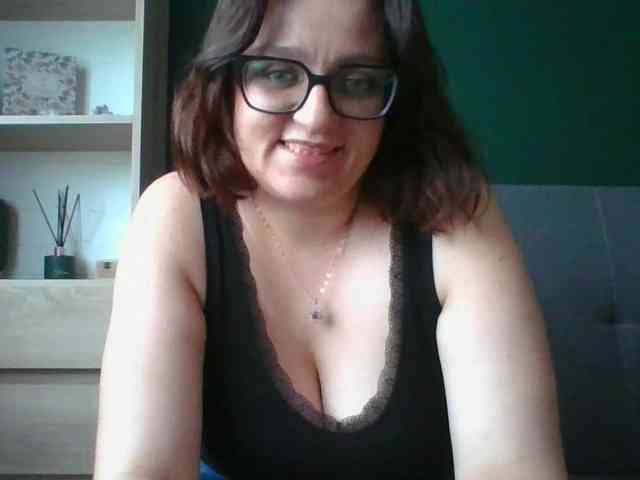 sensualParis webcam