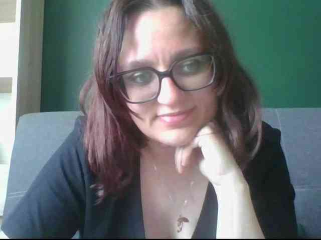 sensualParis webcam