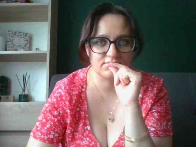 sensualParis webcam