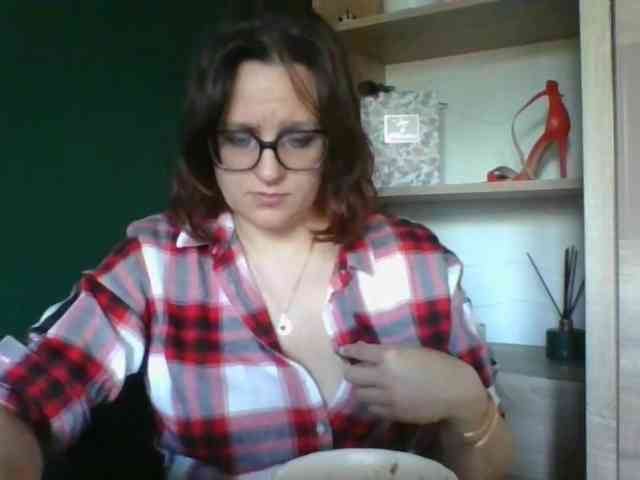 sensualParis webcam