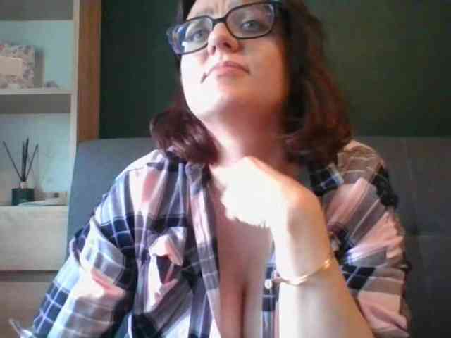 sensualParis webcam