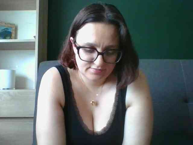 sensualParis webcam