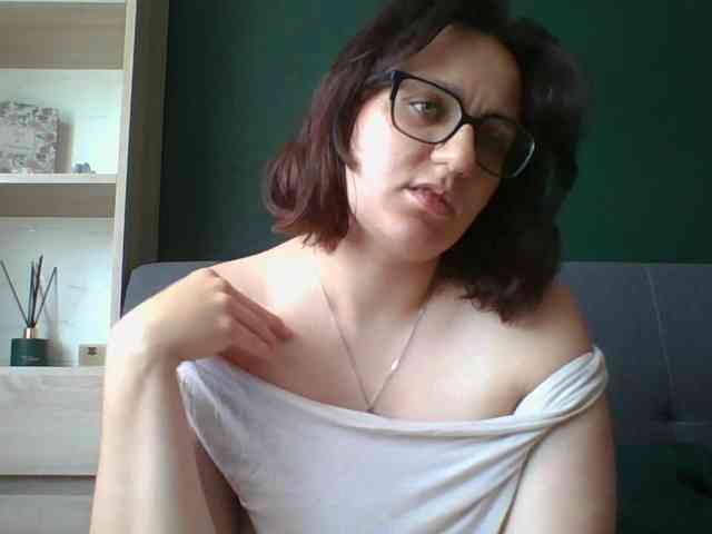 sensualParis webcam