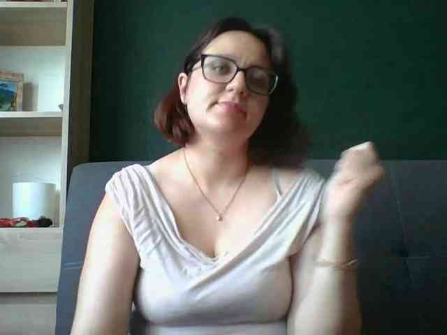 Model: sensualParis