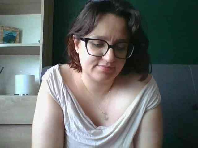 sensualParis webcam