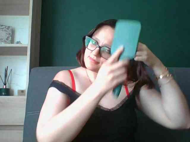 sensualParis webcam