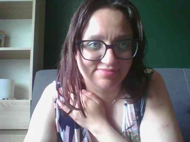 sensualParis webcam