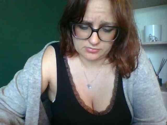 sensualParis webcam