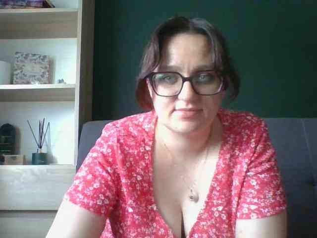 sensualParis Live Webcam on BongaCams