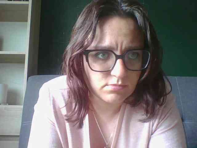 sensualParis webcam
