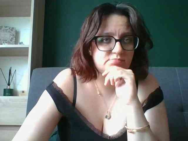 Model: sensualParis