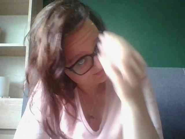 sensualParis webcam