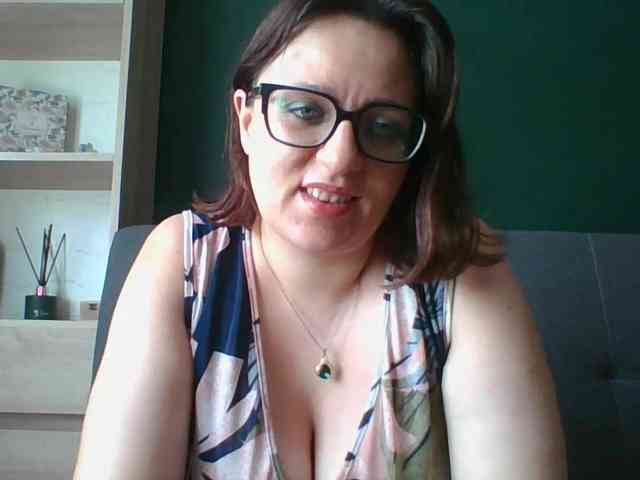 sensualParis webcam