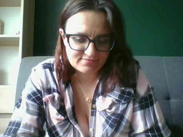 sensualParis webcam