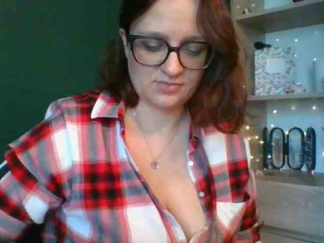 sensualParis webcam