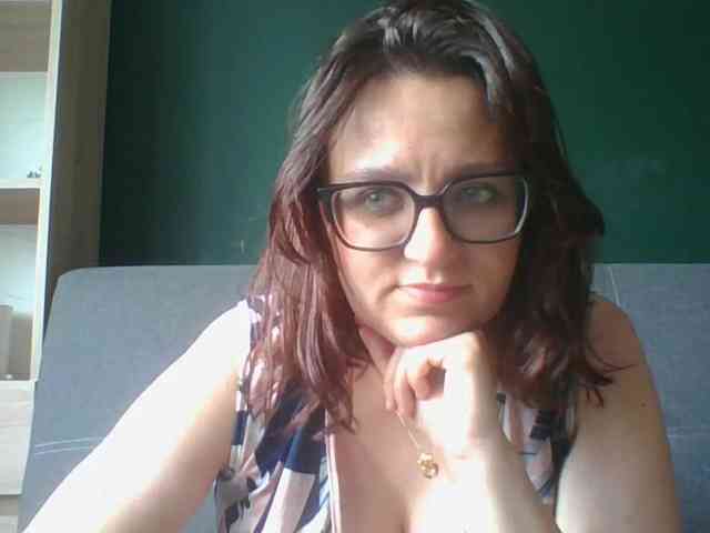 sensualParis webcam