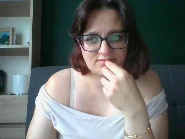 sensualParis webcam