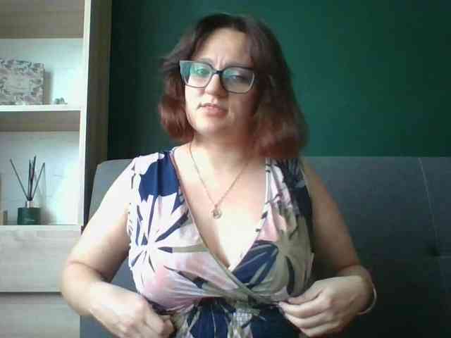Model: sensualParis